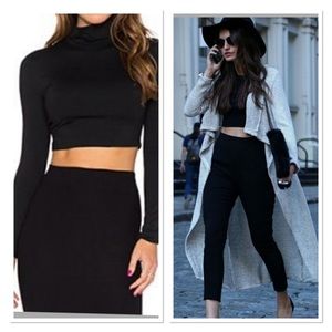 Crop turtleneck nwt